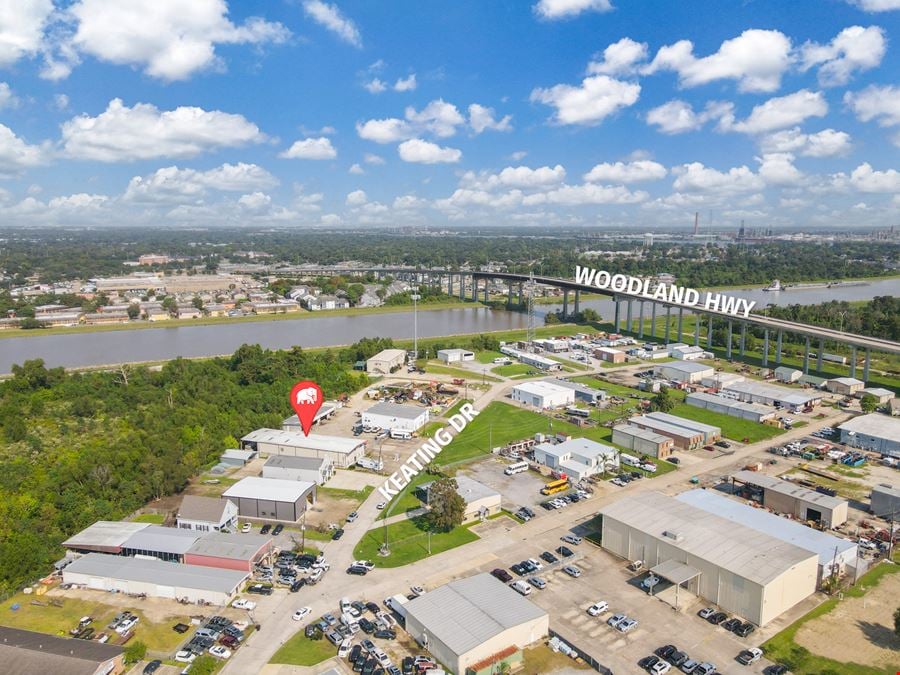 Office Warehouse in Woodland Industrial Park