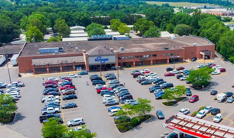 Preview of Retail space for Rent at 3387 Maple Avenue
