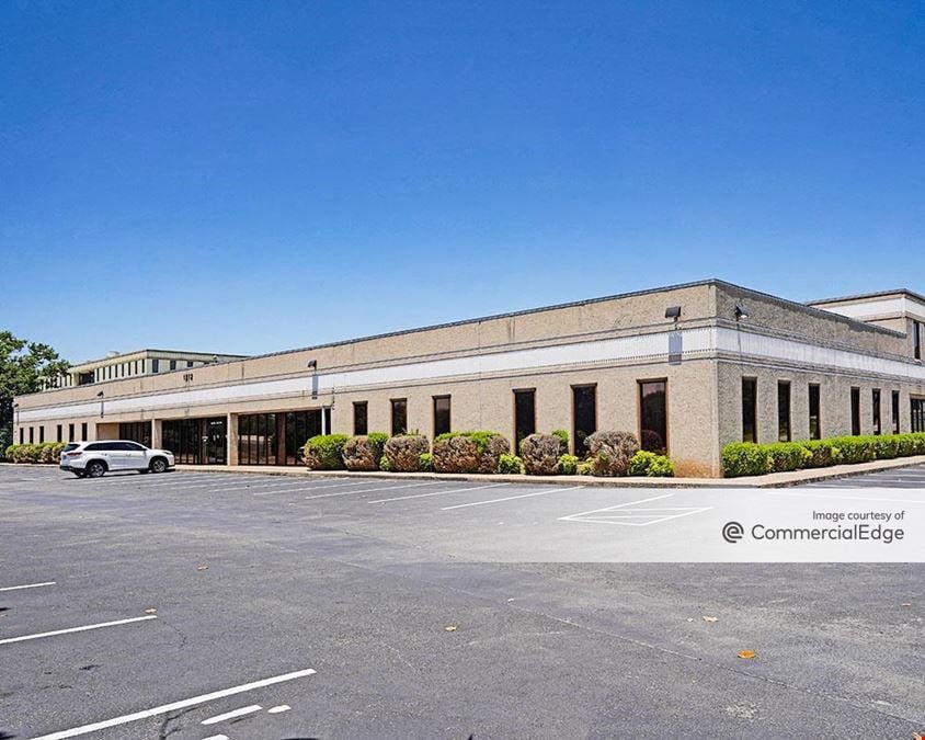 1212 East Anderson Lane