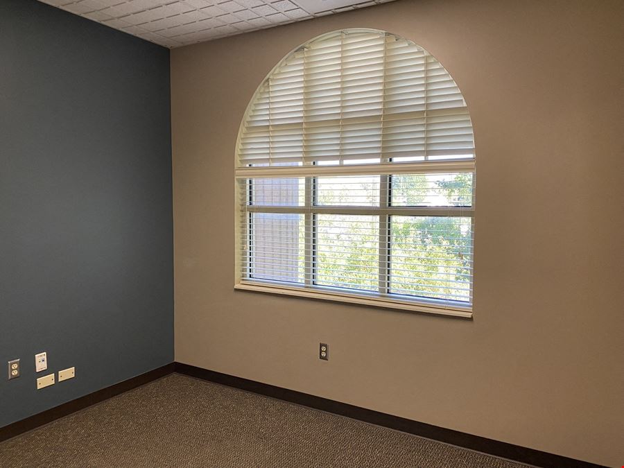 OFFICE CONDO FOR LEASE ON JAMES RIVER NEAR NATIONAL