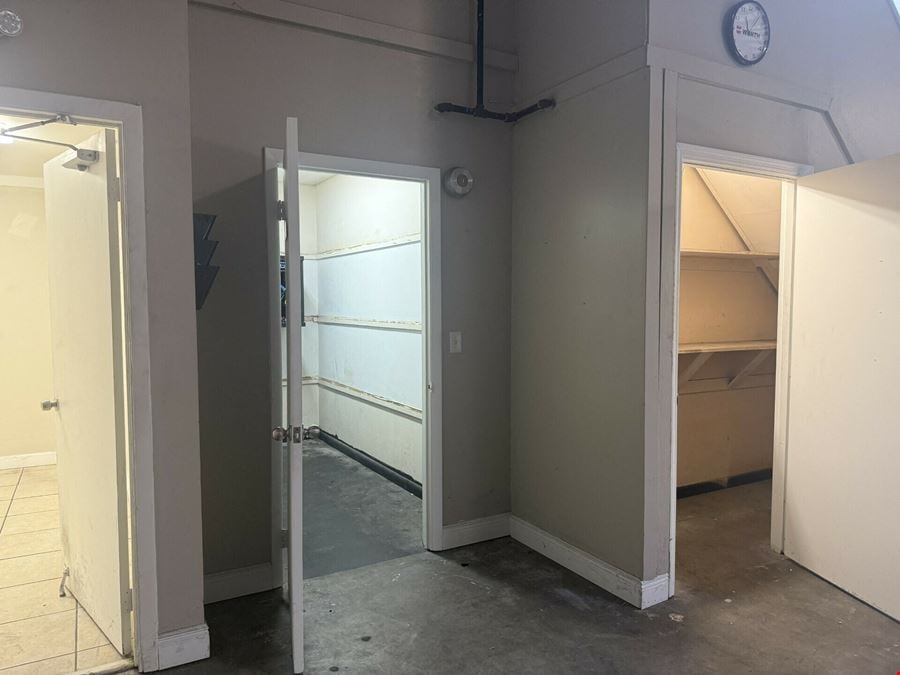 Ocala Industrial Properties - 1600