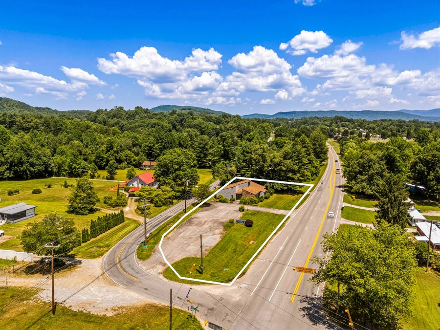 675 Hendersonville Highway