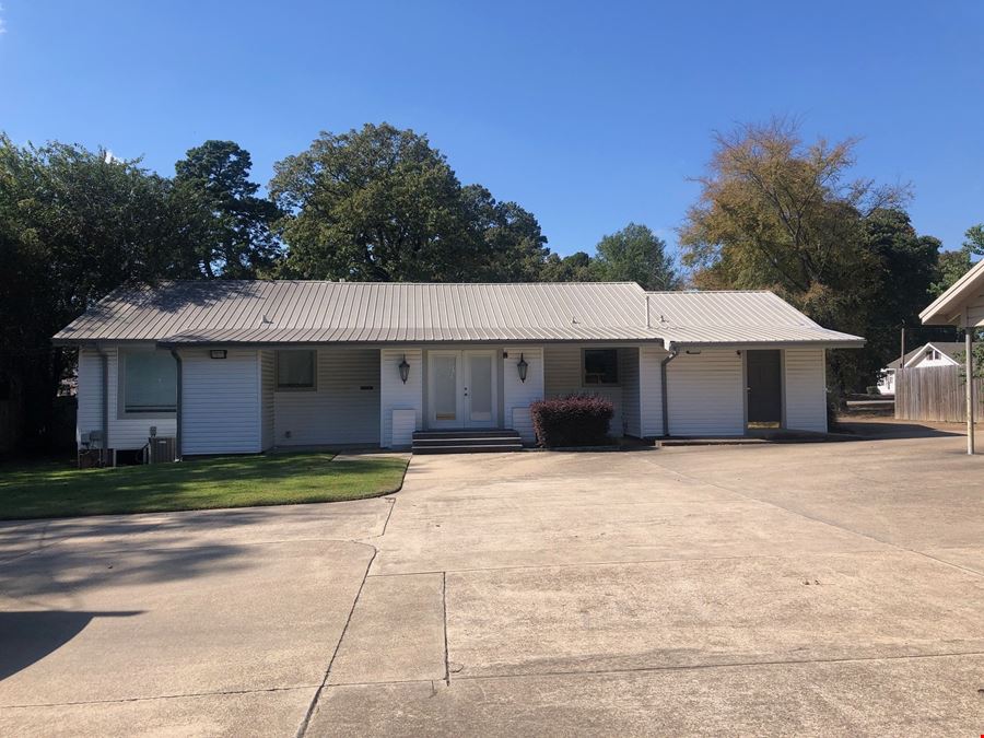1,939 SF Office Building For Sale