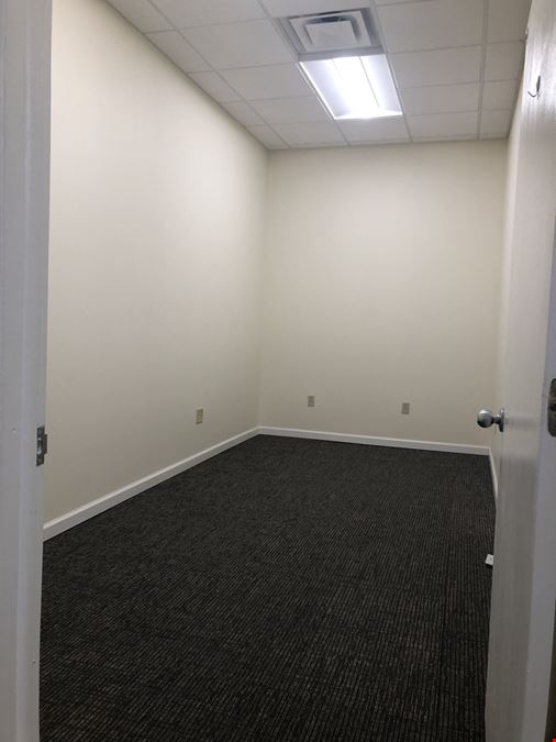 Retail Commercial Offices for Lease in Dexter