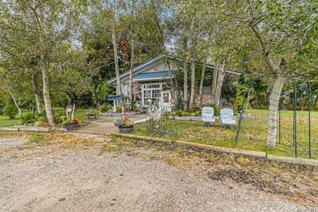 Preview of Retail space for Sale at 4868 W Polk Rd
