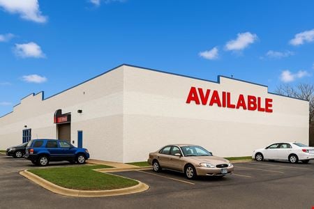 Preview of Retail space for Rent at 160 N Barrington Rd