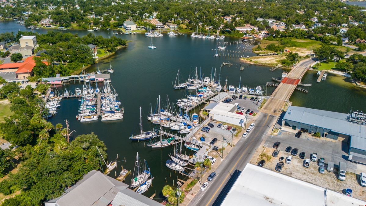 Bristol Harbor Marina