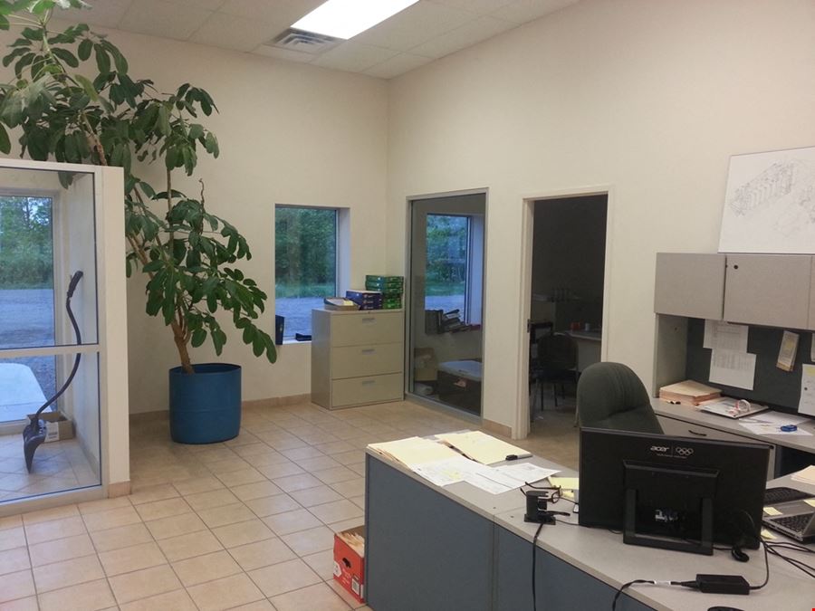 377 Concession Road 6 E