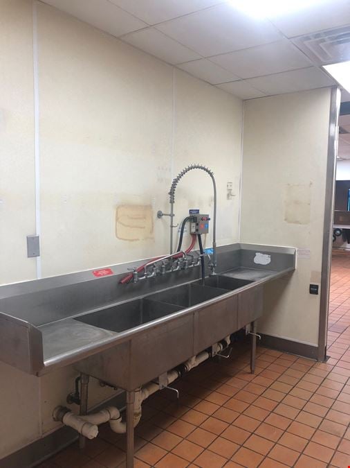 Former Taco Bell For Sale or Lease