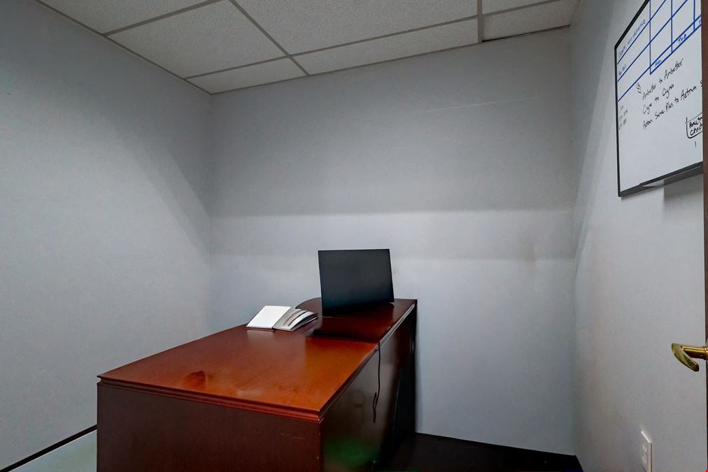 Professional Office Suite For Lease