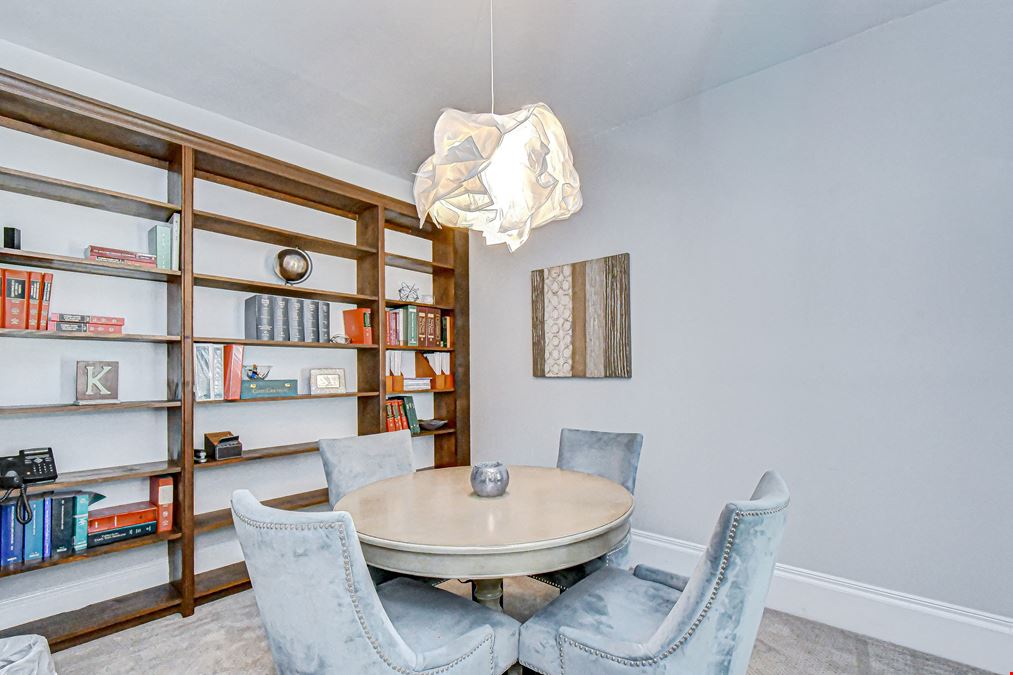 South Tampa Bungalow Office