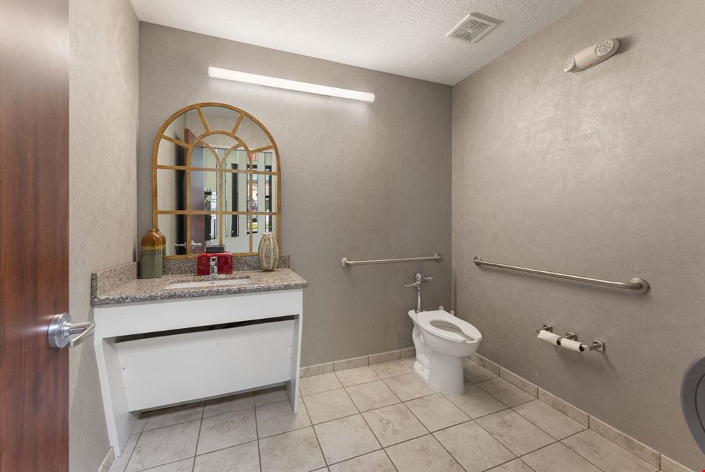 1125 Cypress Station - H3,H4