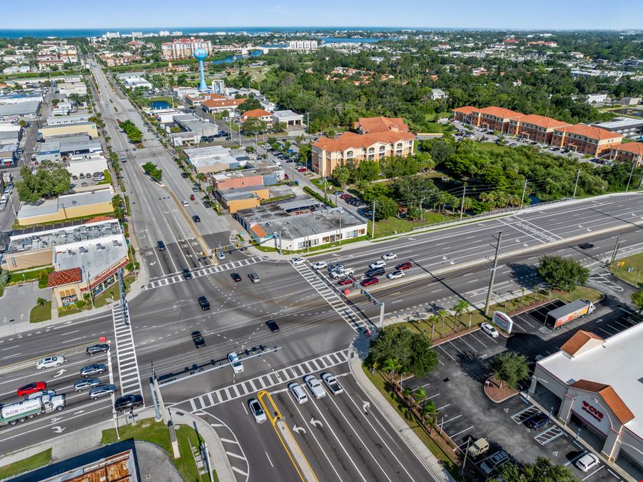 Prime Redevelopment Site At Highly Trafficked Intersection