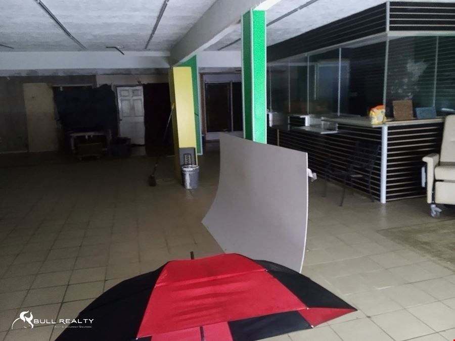 Retail Redevelopment Opportunity | ±0.58 Acres