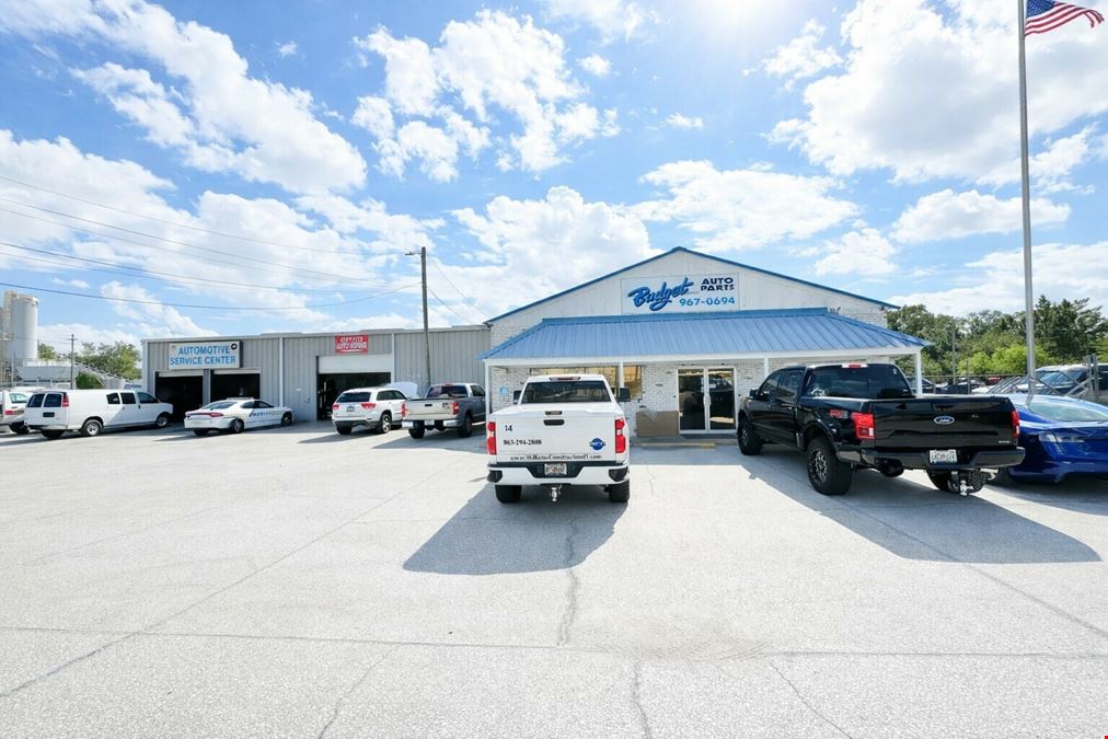 324 Recker Hwy