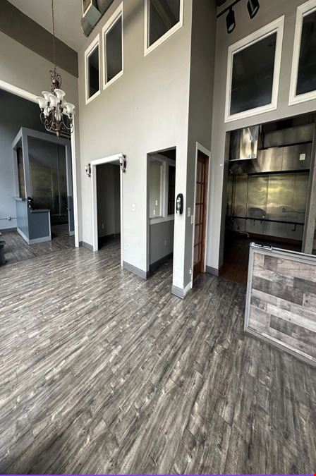 1900 The Lofts