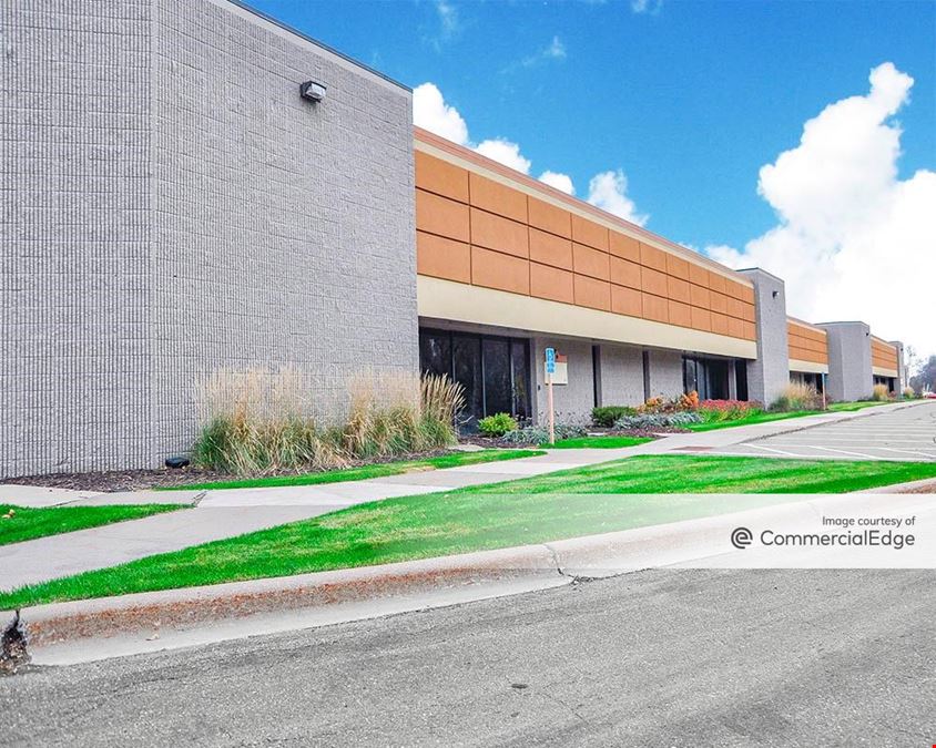Plymouth Business Center I 3850 Bldg