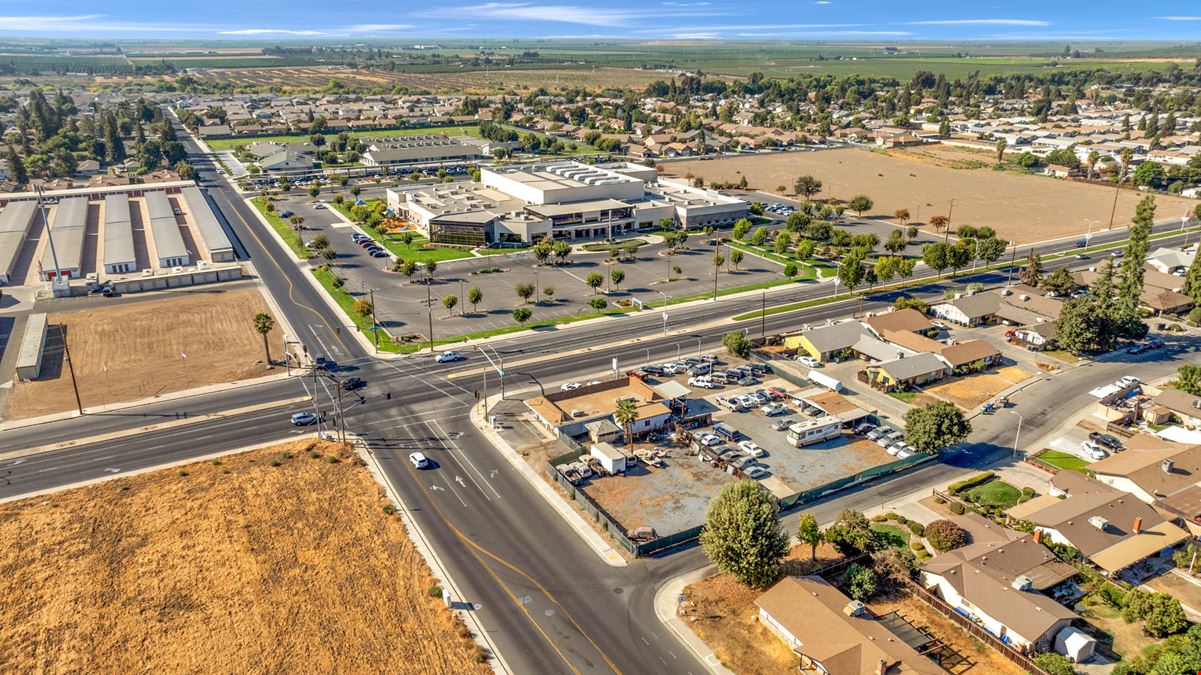 Prime Corner Retail Parcel w/ Utilities & Existing Parking Lot