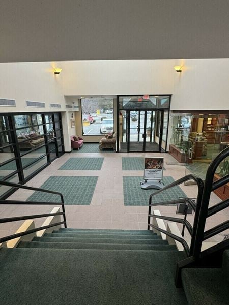 Preview of Office space for Rent at 1168 Lakeview Ave