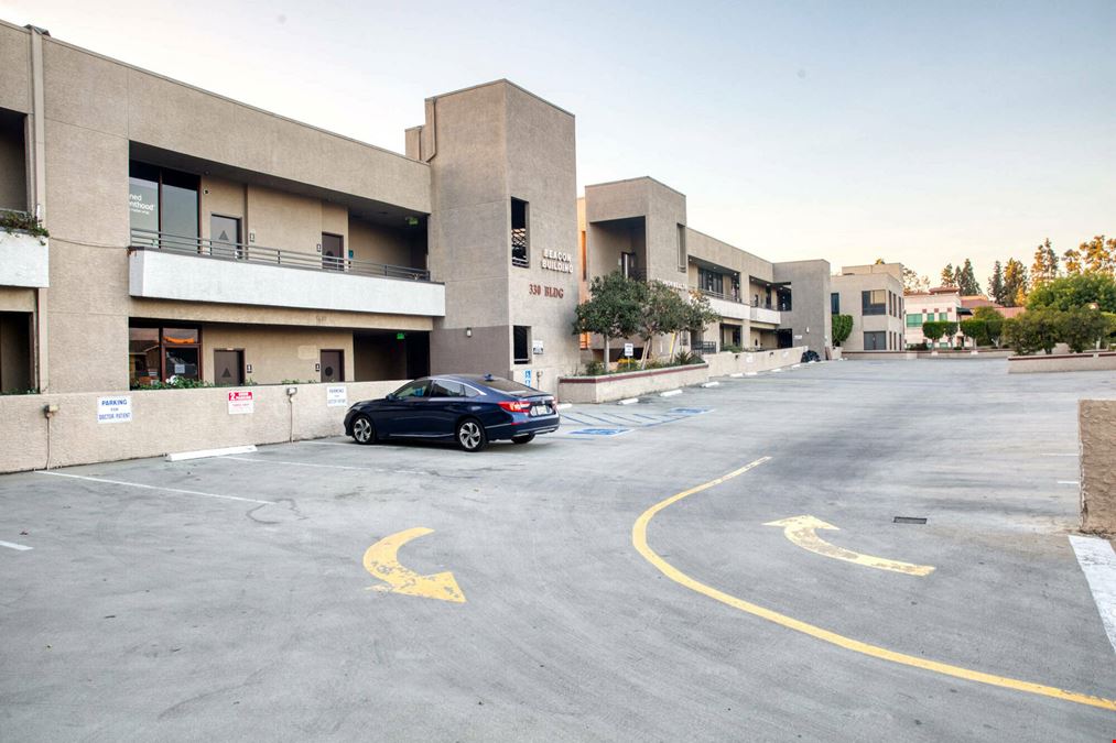 Garfield Center - Suite 228