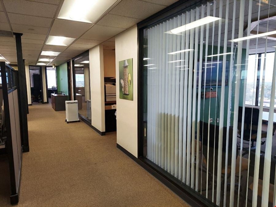 6169 SF Suite 500 Office/Medical Space