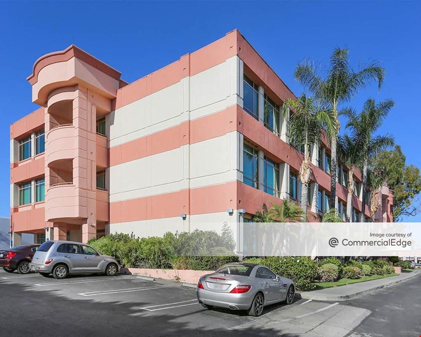 Northridge Medical & Professional Plaza