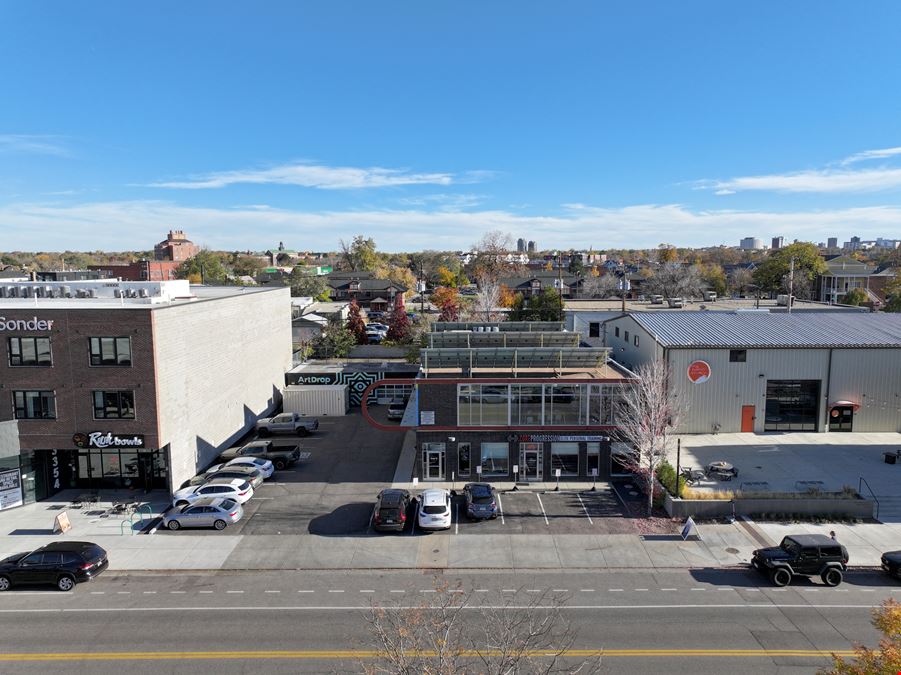 3330 Larimer Street
