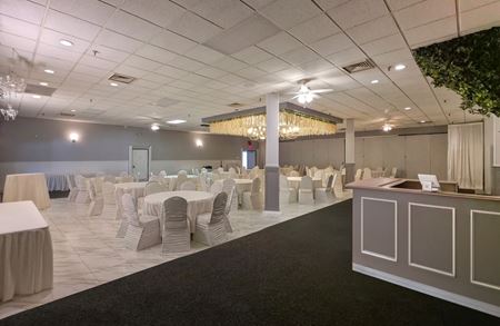 Preview of Retail space for Sale at 6600 Allen Rd