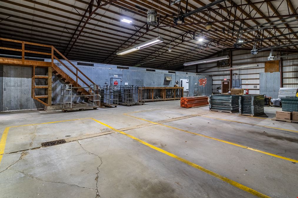 431 Lincoln Loop - Industrial Building with Heavy Power & Cold Storage Potential