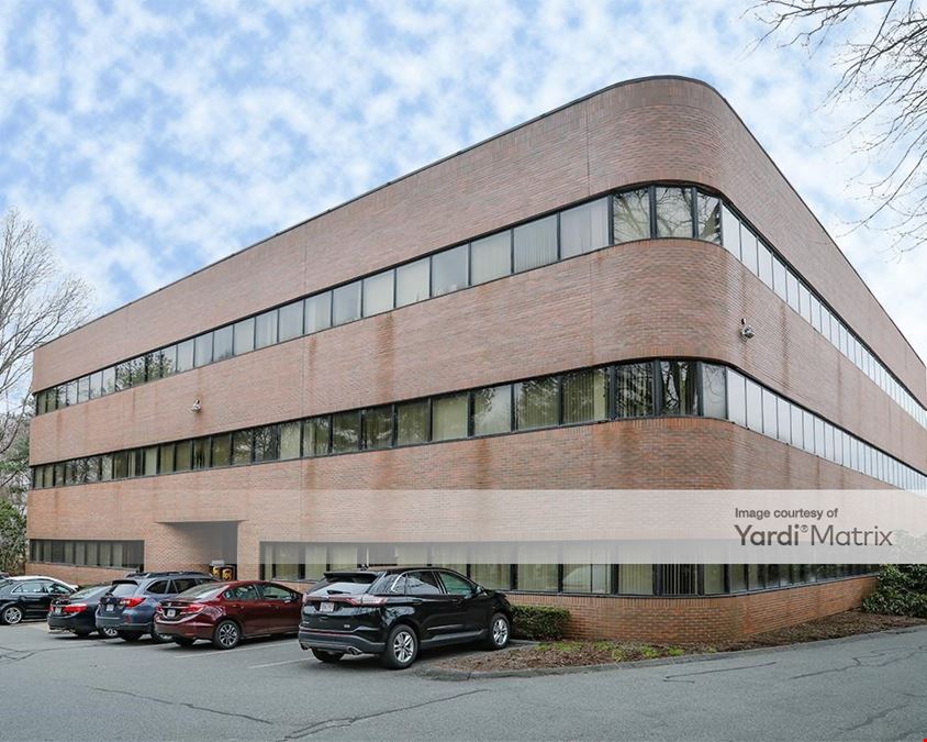 275 Turnpike Executive Park