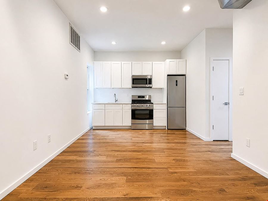 85 Rockaway Ave