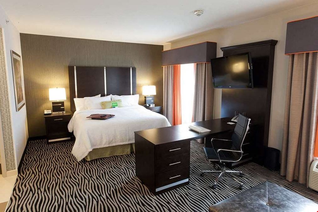 Hampton Inn & Suites Tulsa/Central