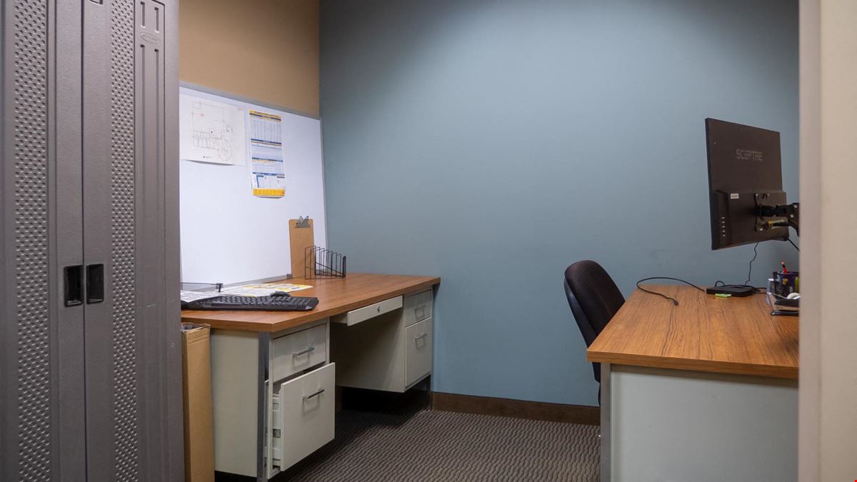 Flexible Commercial Space with Office & Warehouse