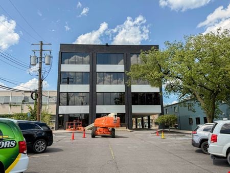 Preview of commercial space at 700 E Maple Rd
