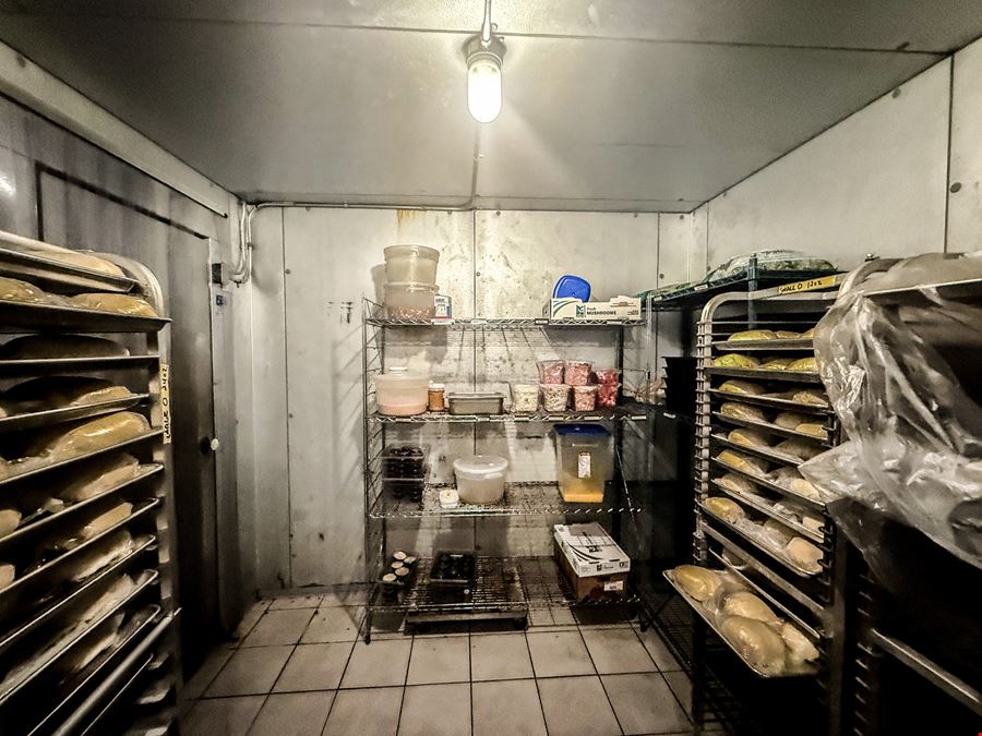 Business For Sale Fully Equipped Restaurant