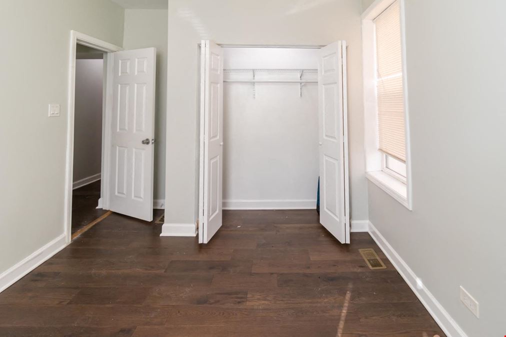619 E Groveland Park | 7 Unit Multifamily
