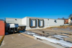 WAREHOUSE SPACE IN DOWNTOWN BROADWAY FOR LEASE