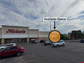 1,544 SF Retail Space in High-Traffic 13th Avenue Shopping Center