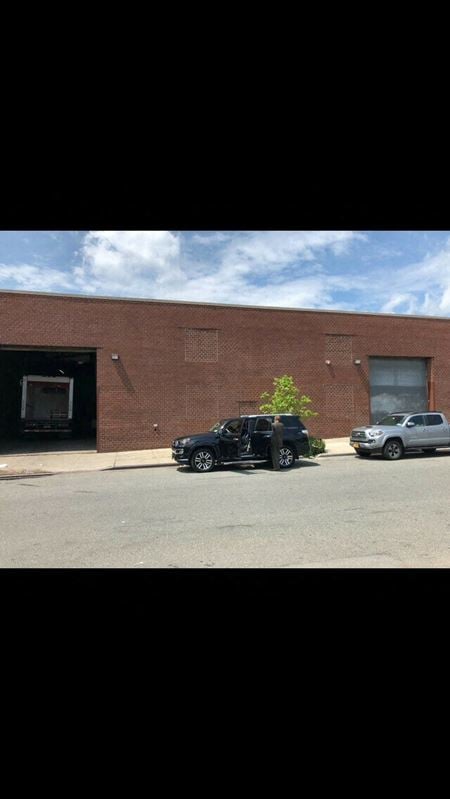 Preview of Industrial space for Rent at 3311 Merritt Avenue