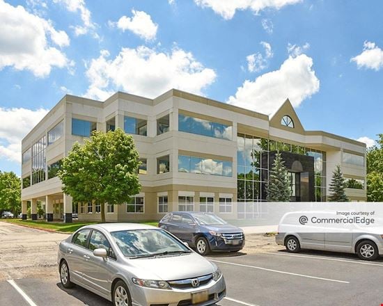 Preview of Office space for Rent at 202 Montrose West Avenue