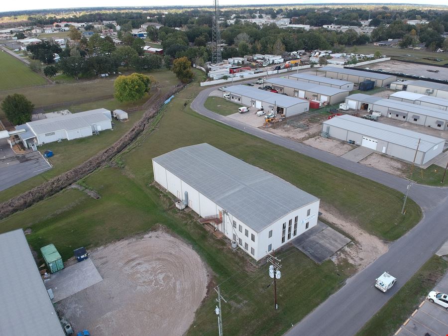 Office/Warehouse Flex Industrial Building For Sale