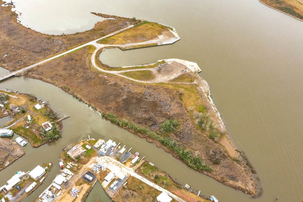 15.4 Acres with Slip & Bulkhead on HNC