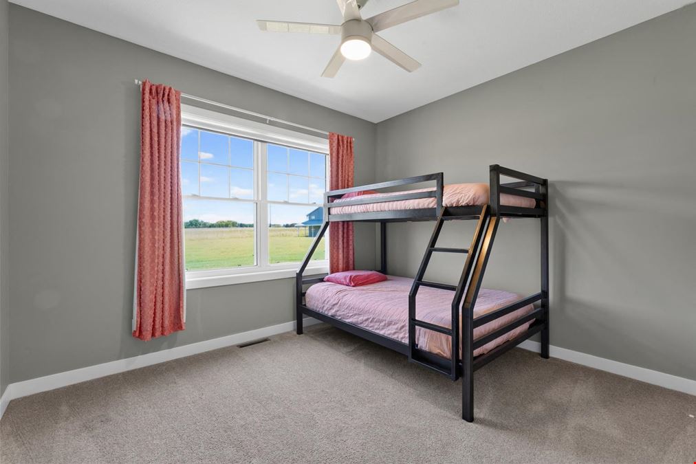 Rochester Premier 35 Acre Estate