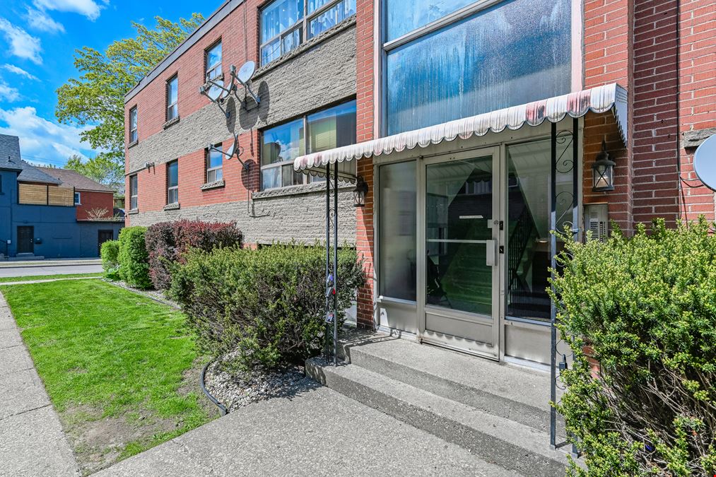 Park Row Apartments