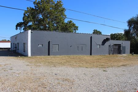 Preview of Industrial space for Rent at 2000 S. Parsons Avenue