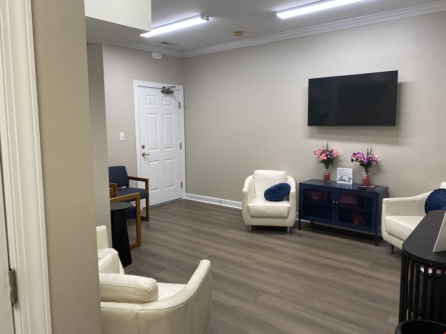 527 Keisler Dr Ste 102