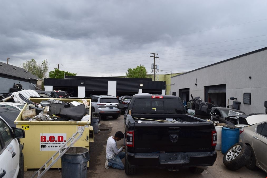 4,000 SF autobody repair shop w/ paint booth
