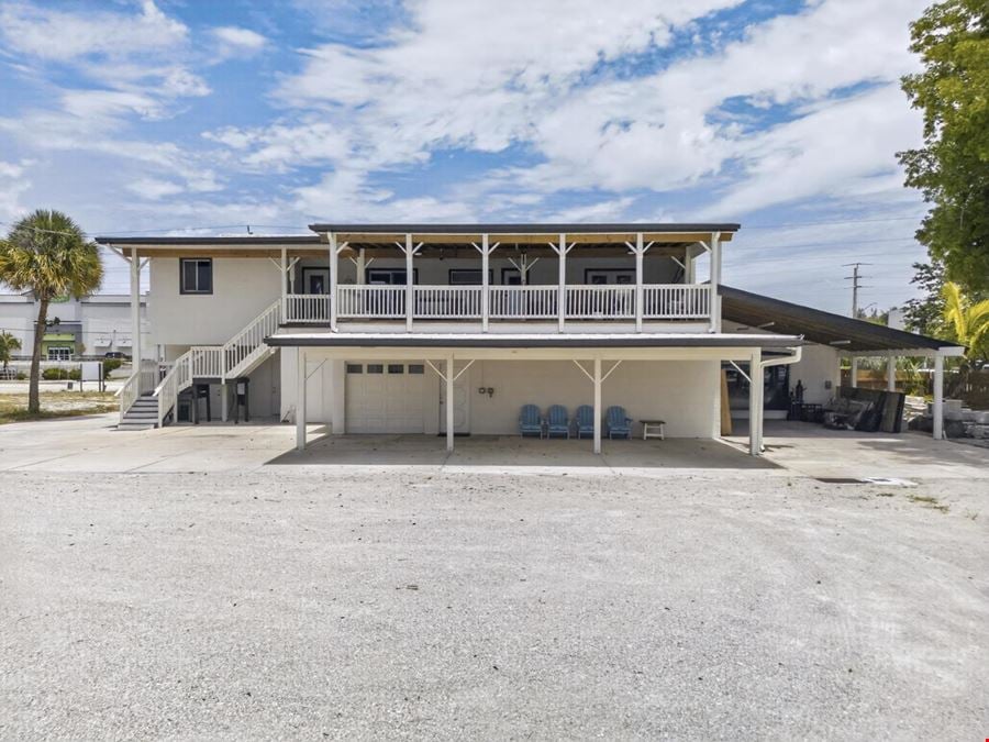17707 San Carlos Blvd