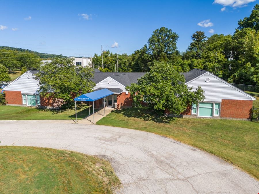 Daycare/Commercial Building Riverport Drive