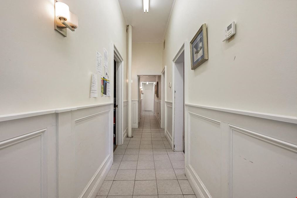 2149 Wantagh Ave